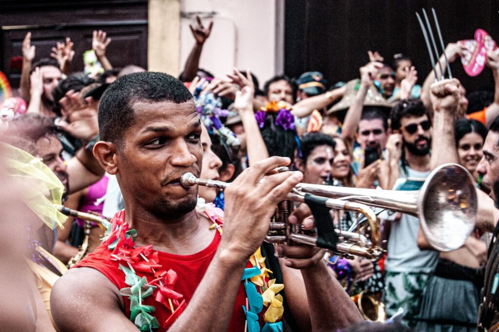 Trompetista no carnaval