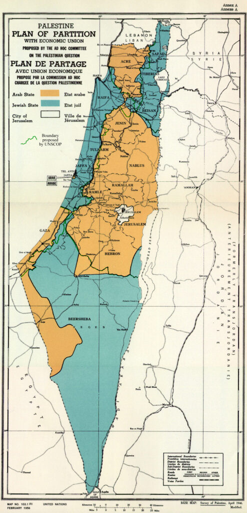 O mapa mostra o plano de partição da Palestina proposto pela Comissão Especial das Nações Unidas para a Questão Palestina (UNSCOP) em 1947. Em laranja claro o território árabe, que corresponde a 45% do mapa, em azul, território judeu, 55% do mapa. 
