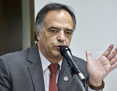 Mauro Tramonte é deputado estadual em segundo mandato e apresentador do programa diário Balanço Geral, da RecordTV, em Minas Gerais / Créditos: Reprodução ALMG