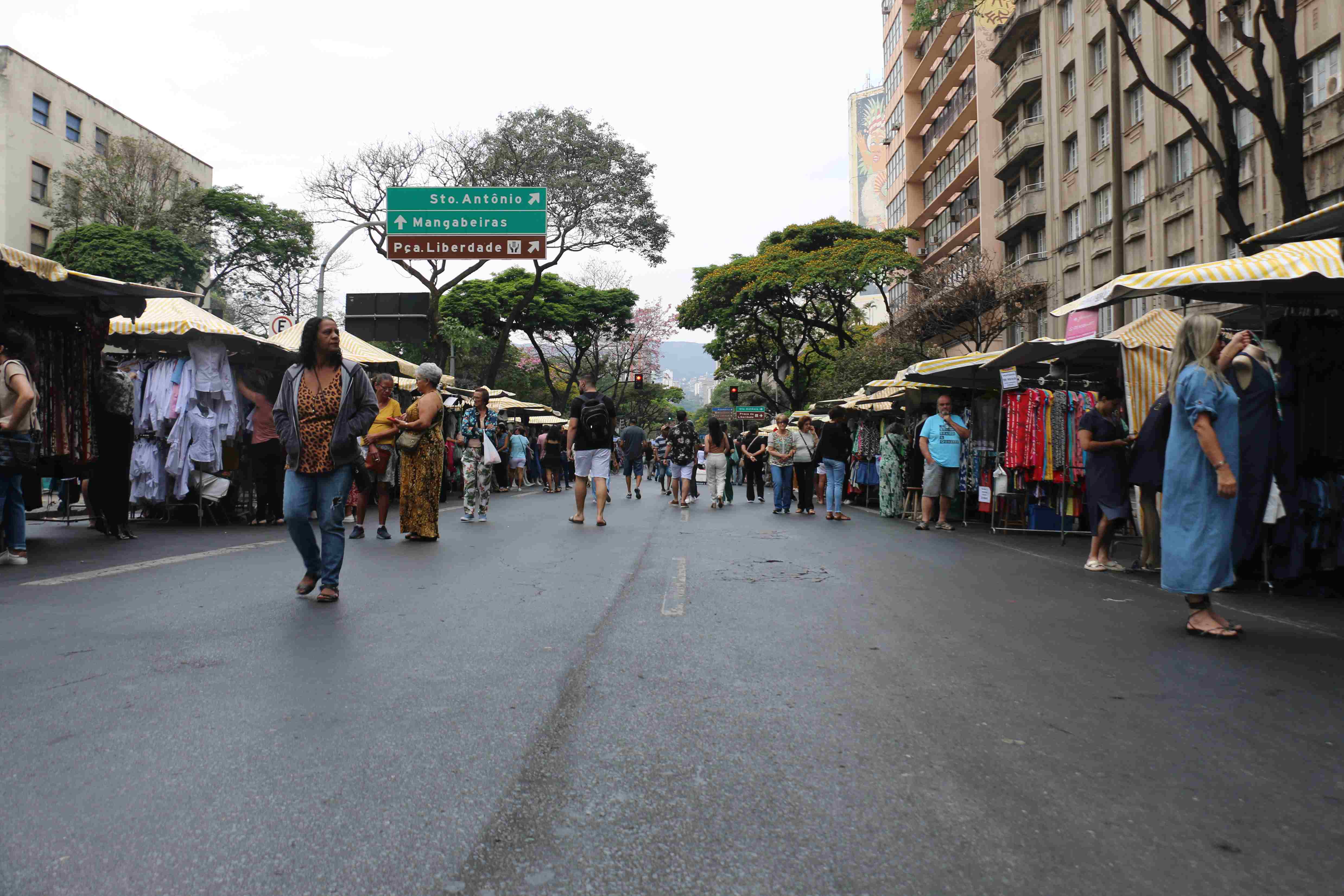 Chegando a Feira Hippie