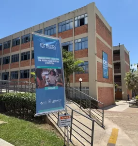 Evento internacional PBL 2025 reúne educadores e pesquisadores na PUC Minas.