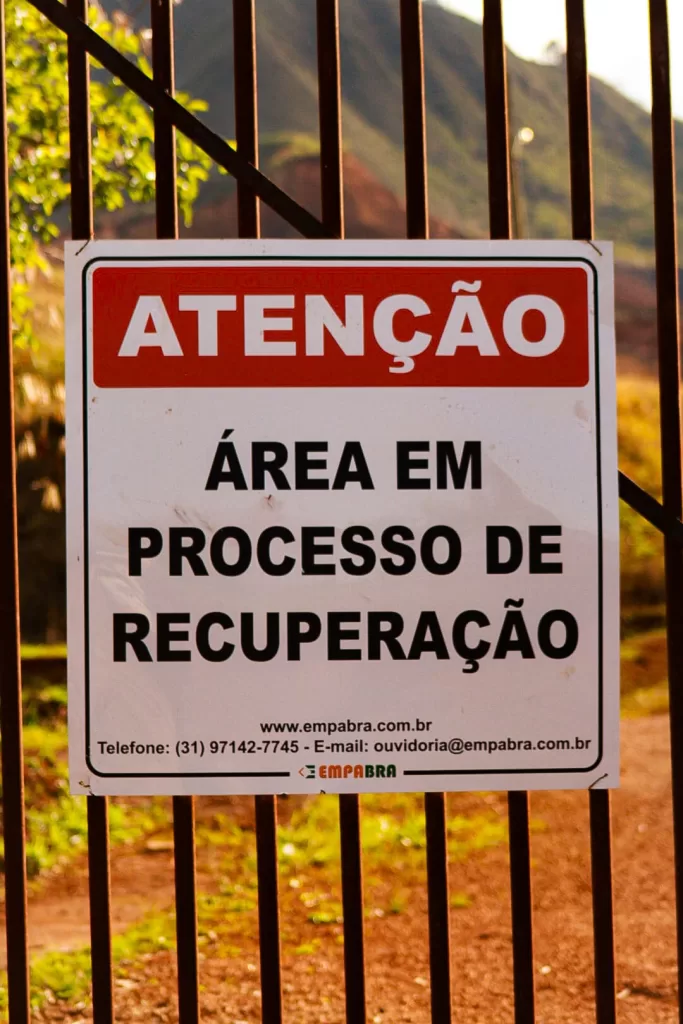 Placa na área de acesesso da Empabra, no Taquaril. Foto: Ella Halfeld